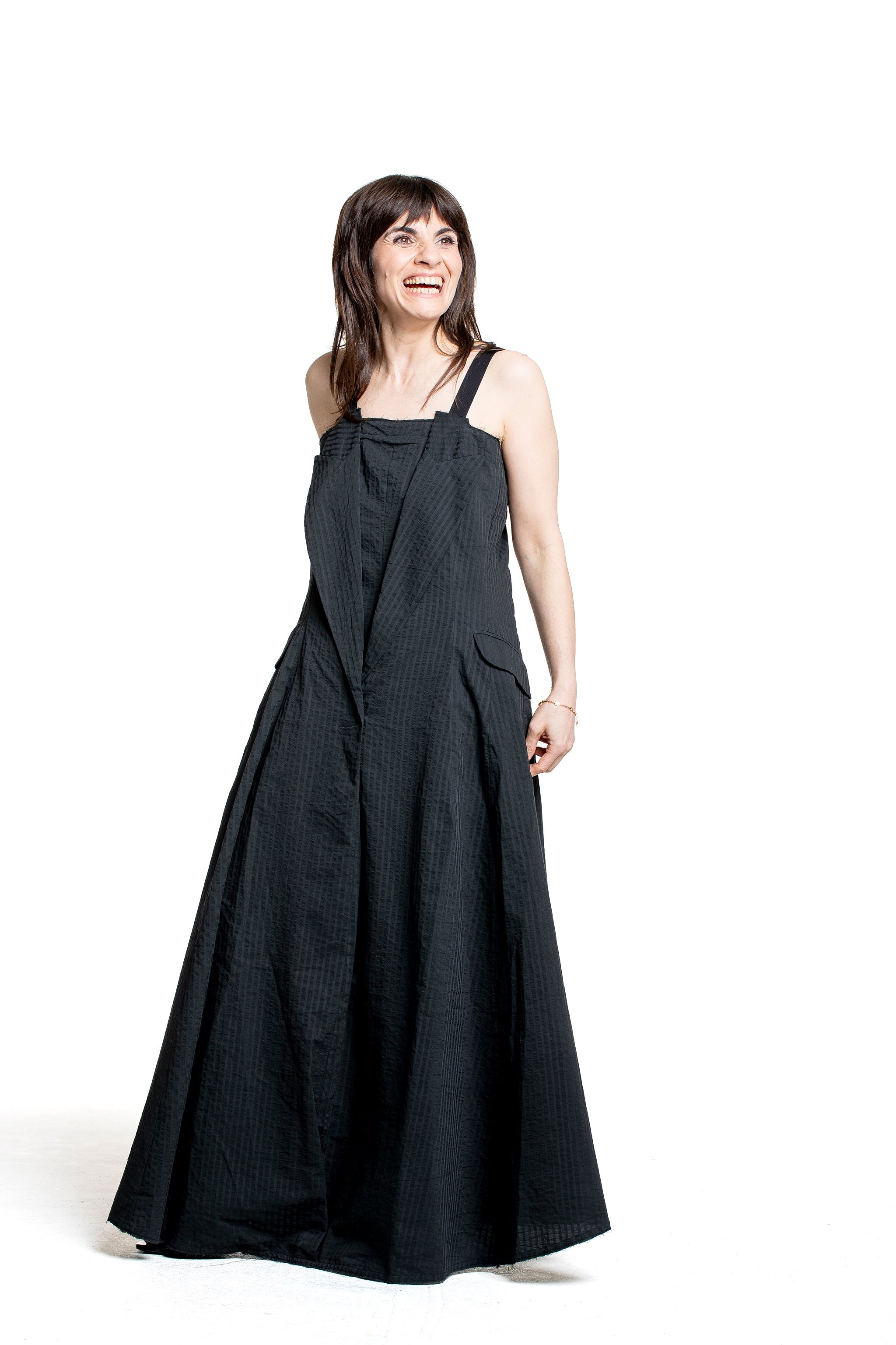 Marc Le Bihan Damen Trägerkleid schwarz – Frontansicht mit weitem Rock