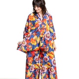 Daniela Gregis Damen Oversized-Bluse Blumenprint multicolor – Frontansicht mit Detail
