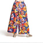 Daniela Gregis Damen Hose Blumenprint multicolor – Rückansicht mit Bunddetail
