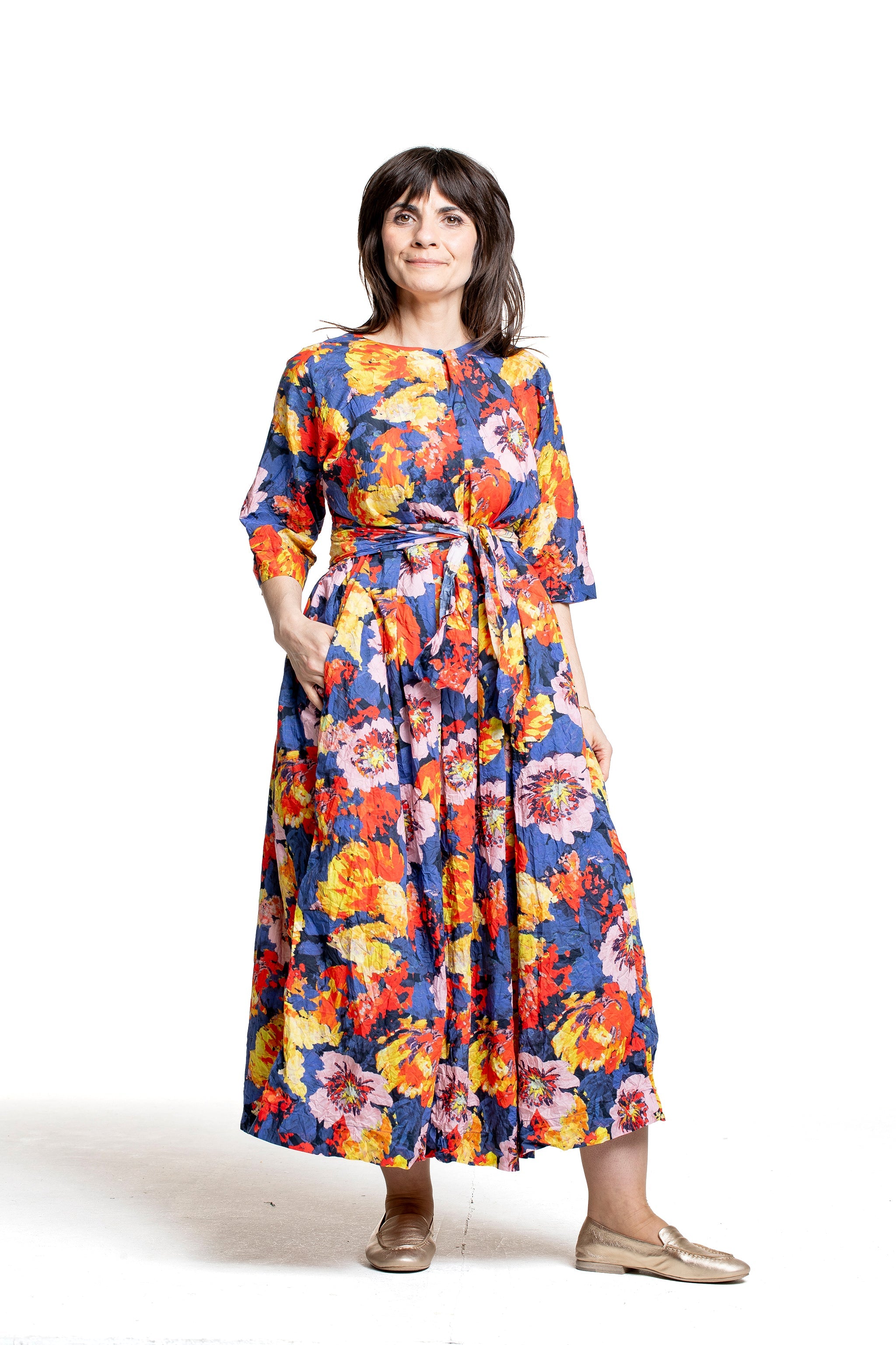 Daniela Gregis Damen Maxikleid Blumenprint multicolor – gegürtete Frontansicht