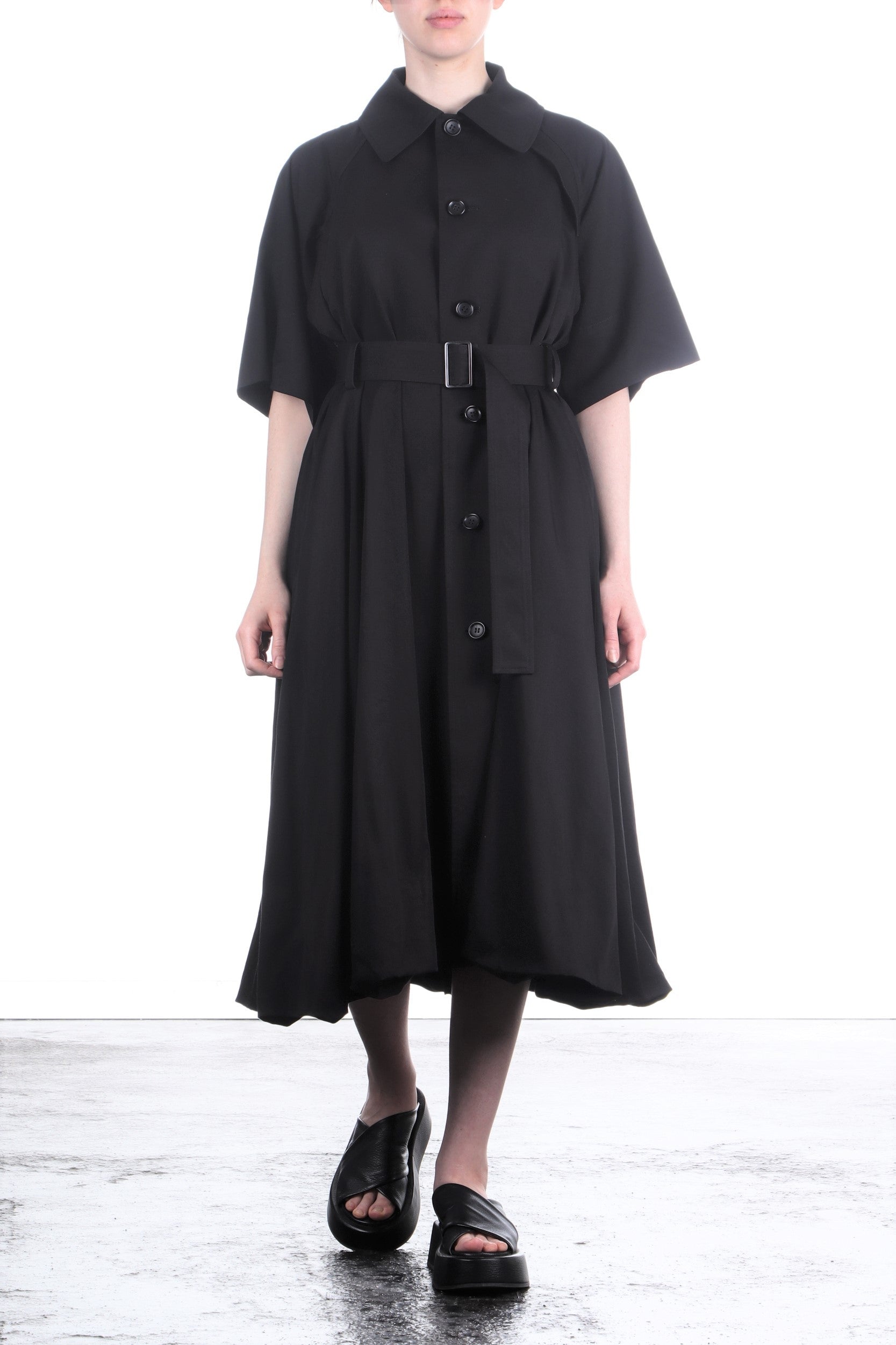 Yohji Yamamoto Damen Mantel aus fließendem Twill schwarz