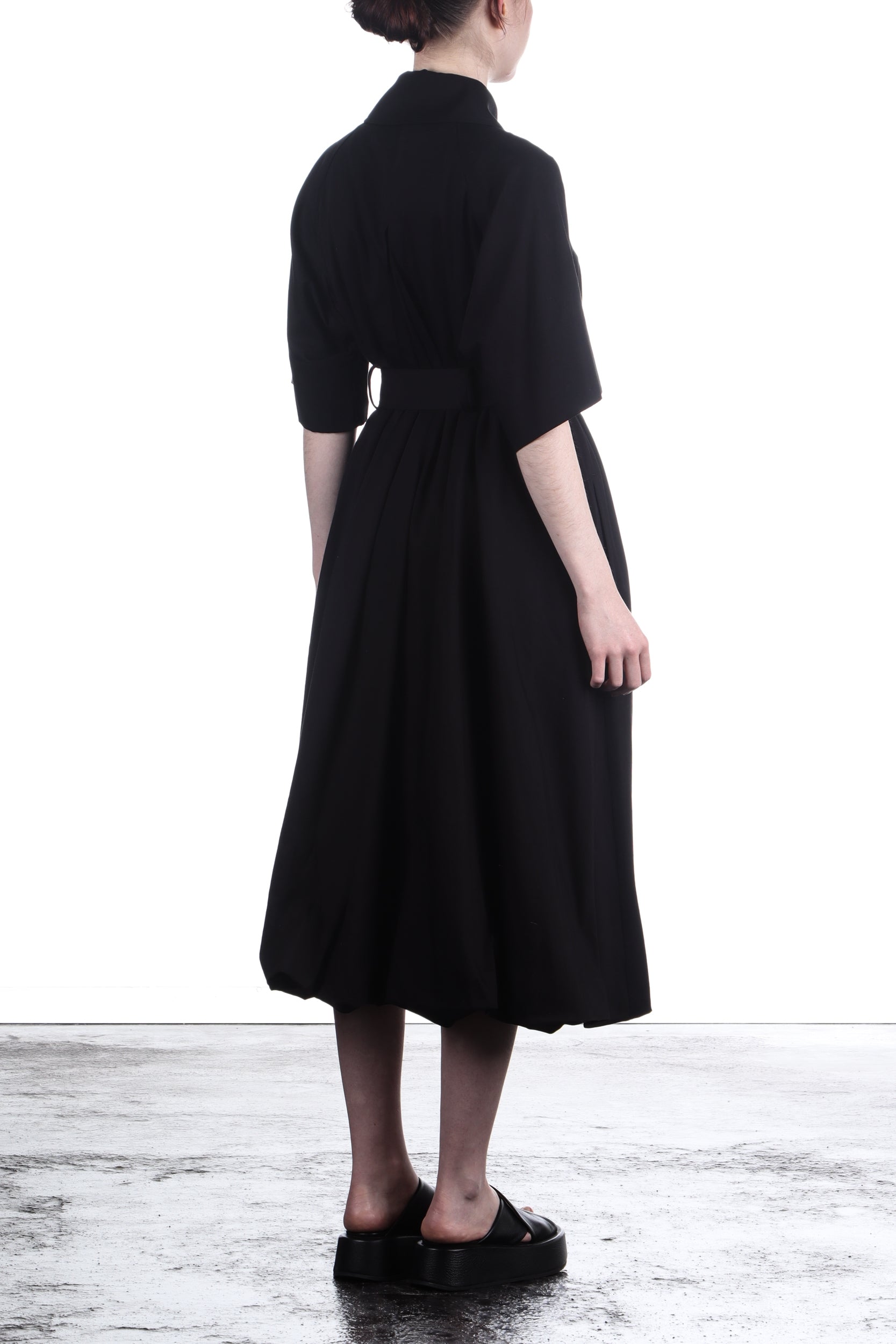Yohji Yamamoto Damen Mantel aus fließendem Twill schwarz