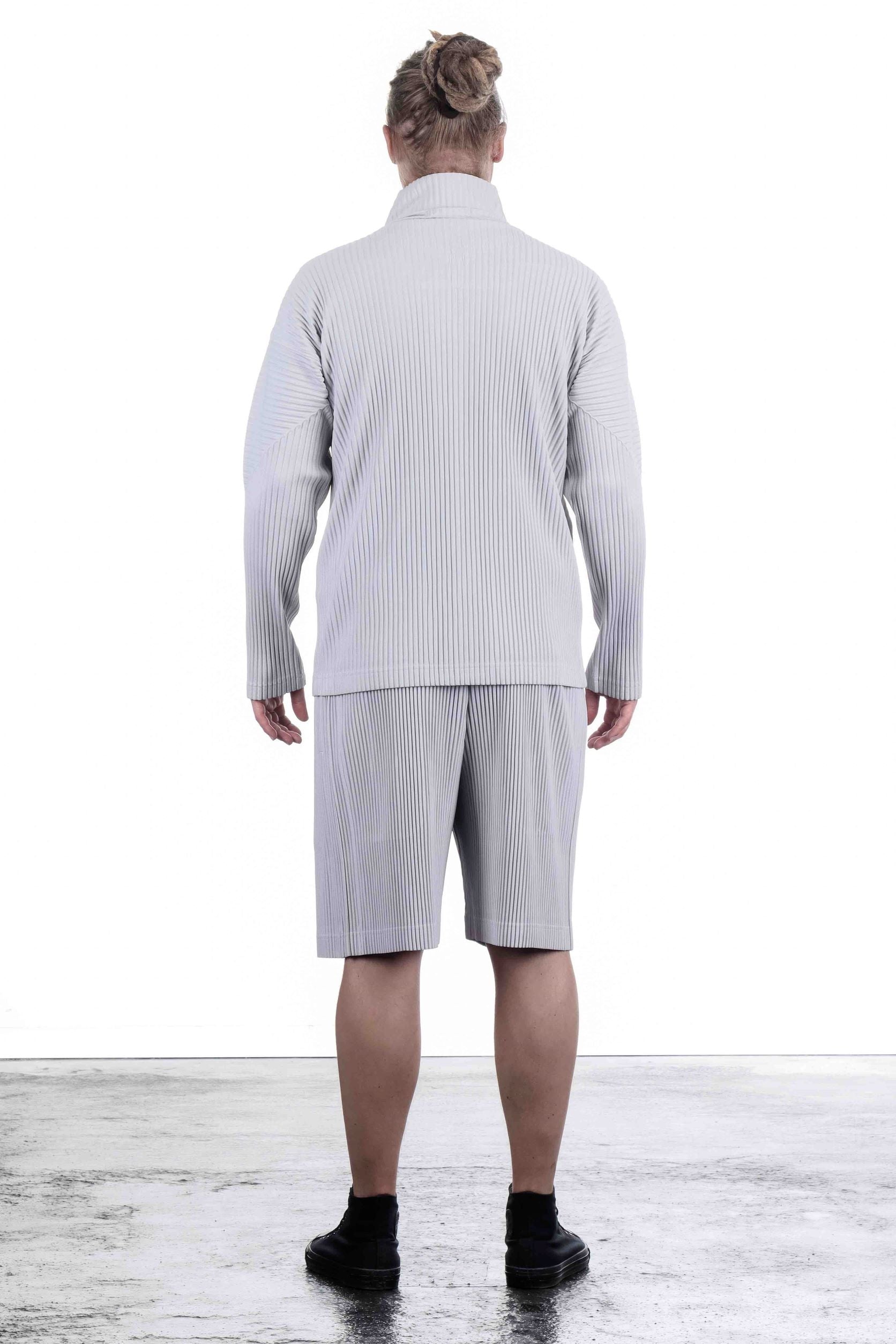 Homme Plissé Issey Miyake Herren Blouson mit Reißverschluss Grau