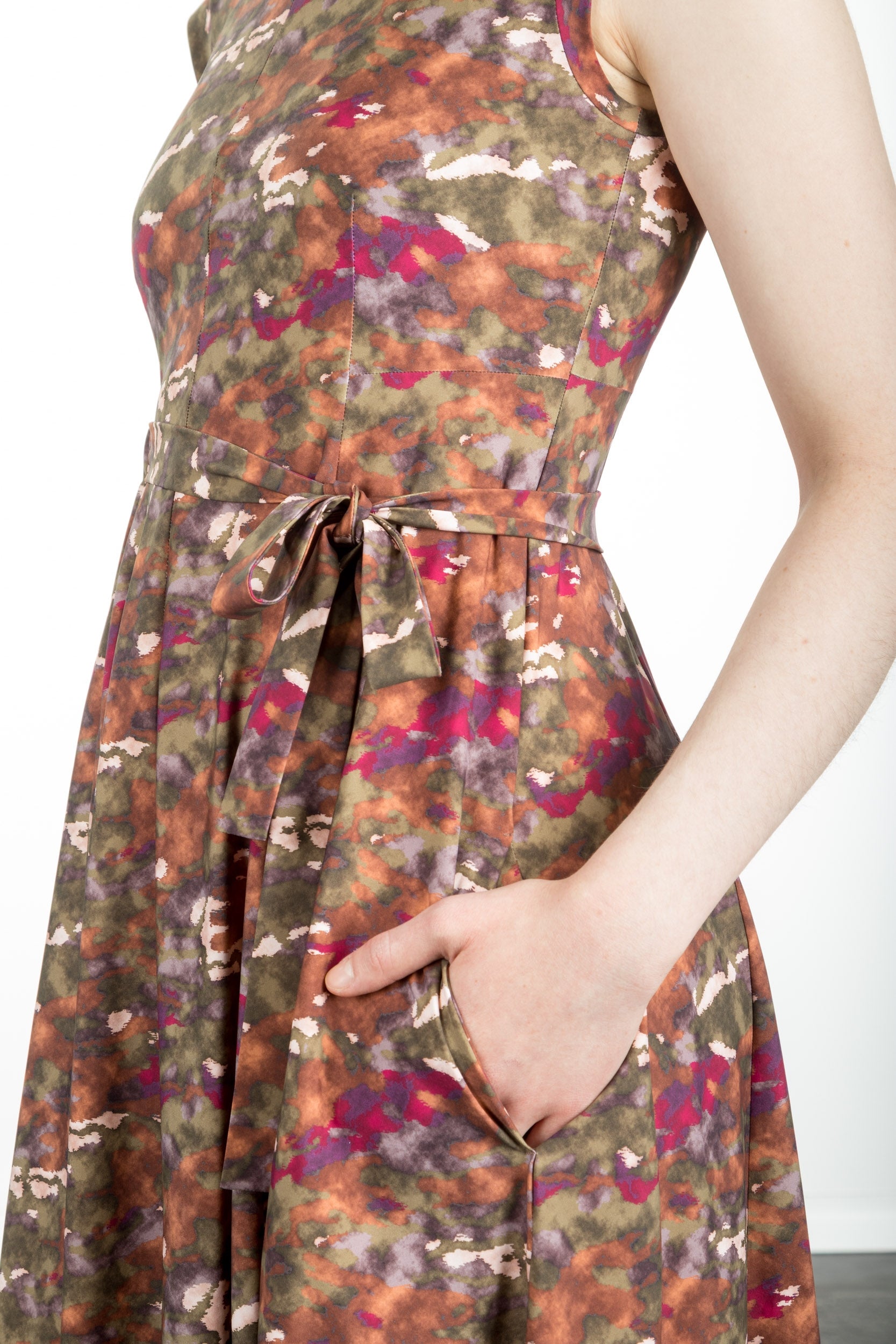 Schella Kann 2 Damen Empire Kleid ausgestellt multicolor Art