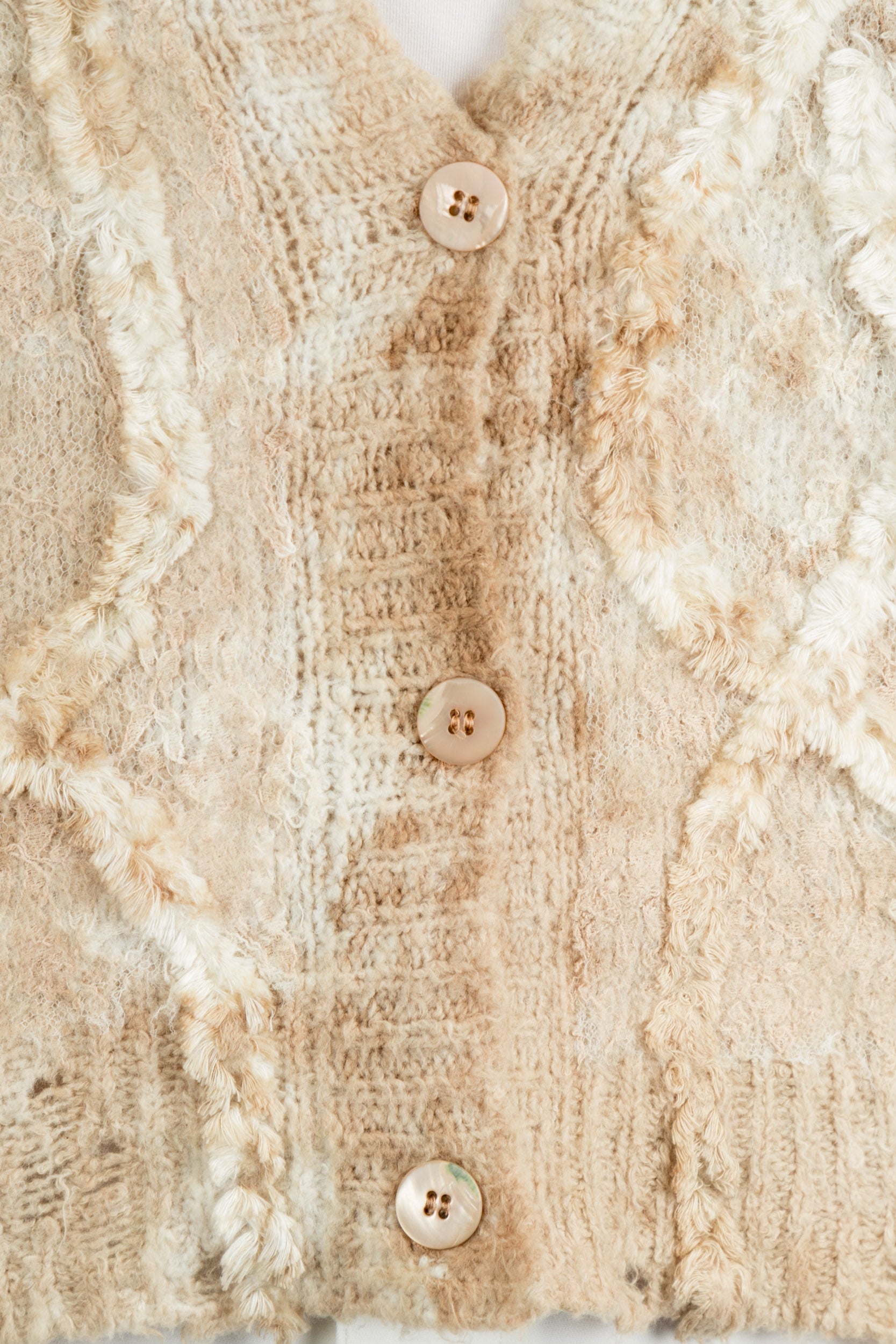 AVANT TOI Damen Cardigan mit Strick-Applikationen beige braun