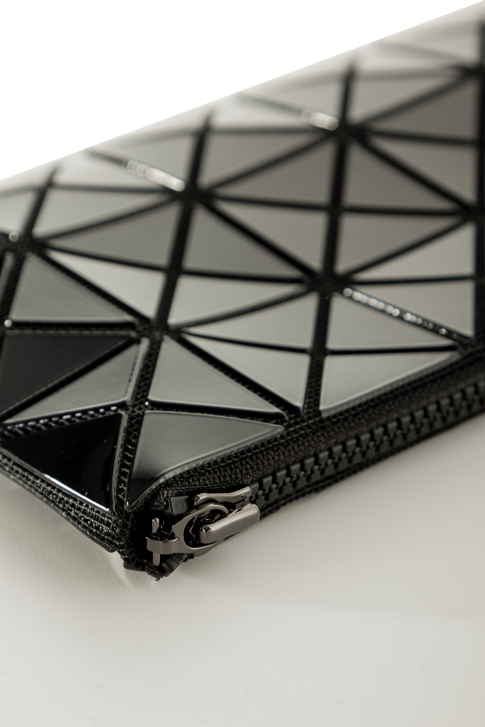 BAO BAO ISSEY MIYAKE Clutch schwarz