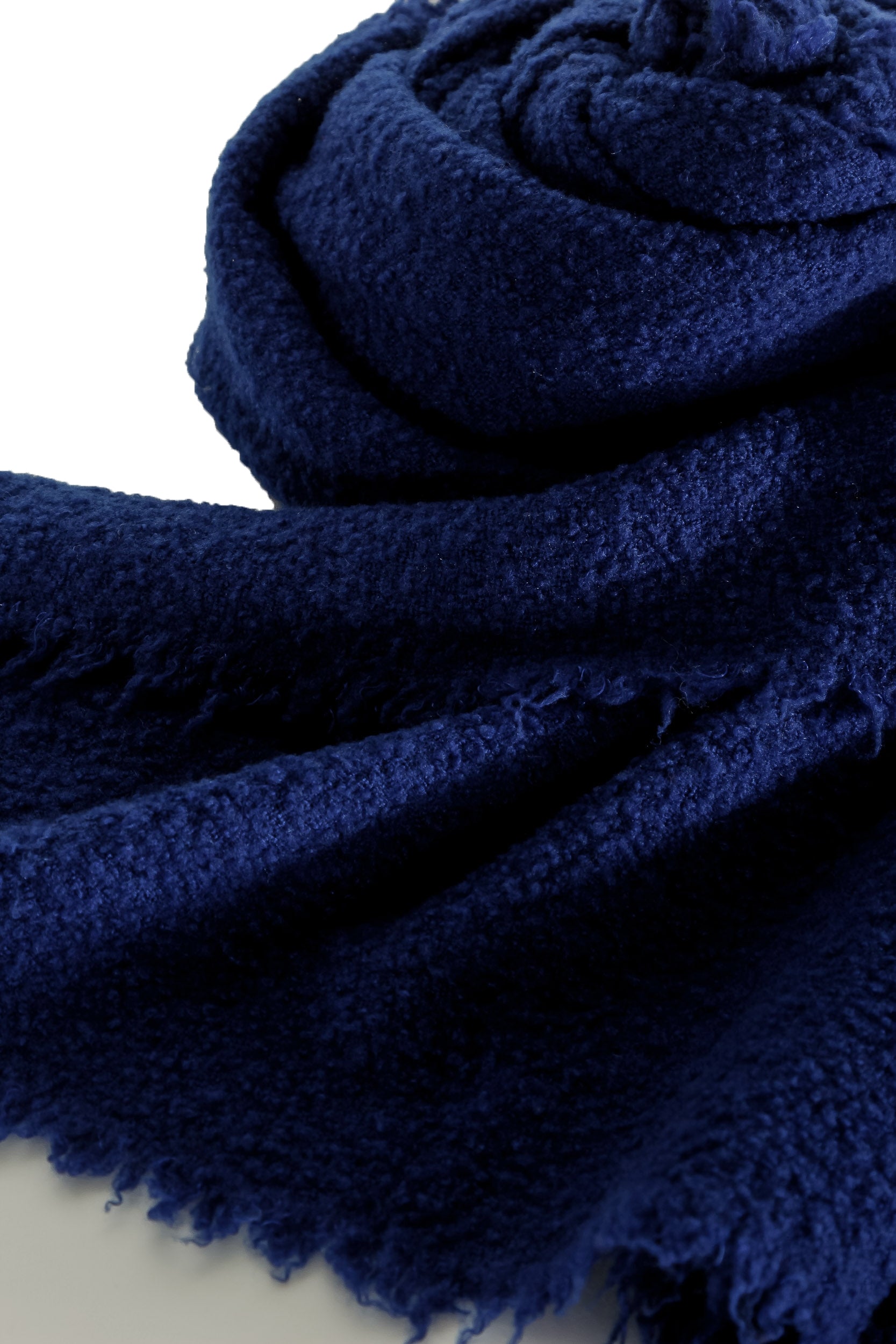 Faliero Sarti Gestrickter Schal 'ALEXIA' aus Schurwollmischung blau