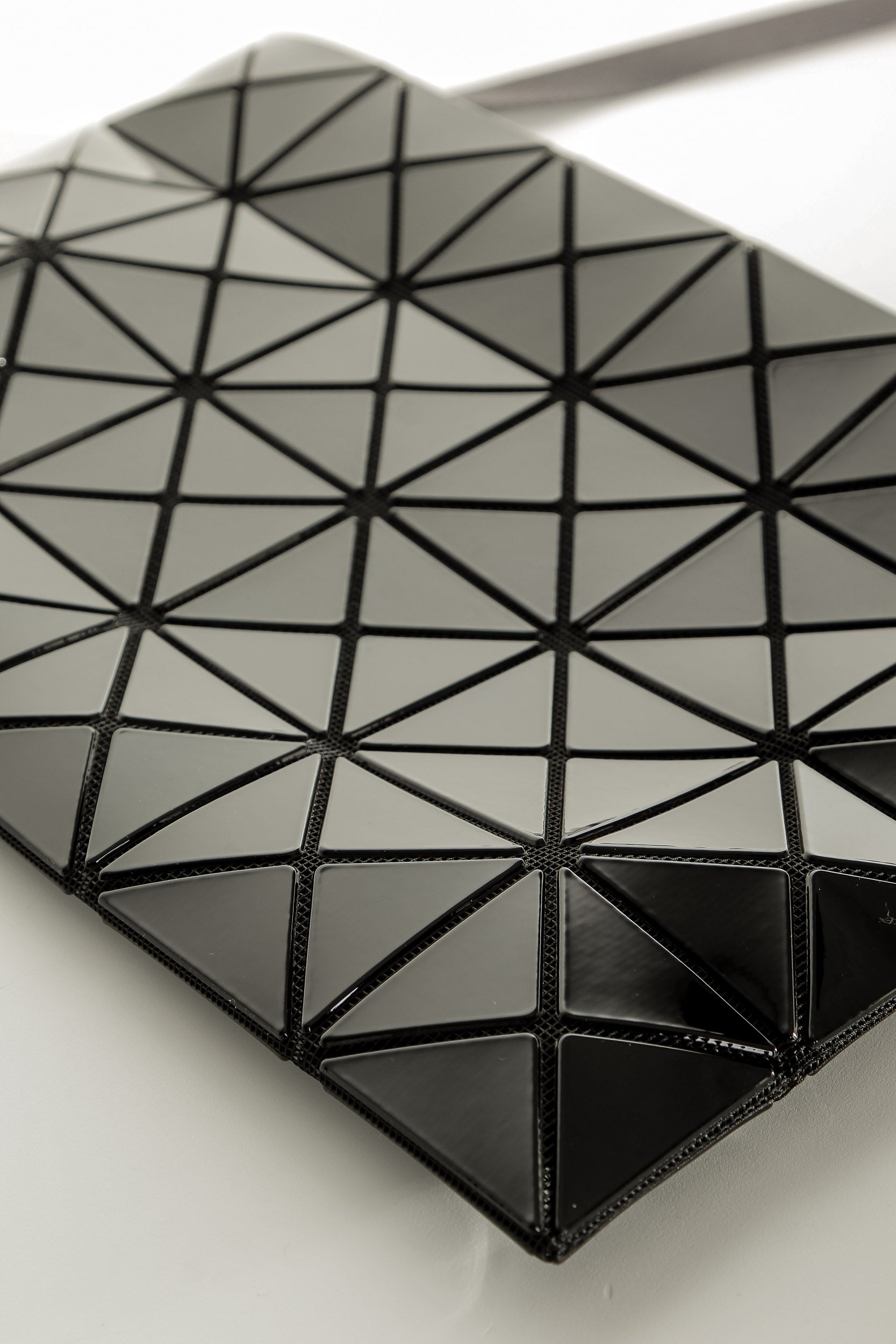 BAO BAO ISSEY MIYAKE Umhängetasche LUCENT schwarz