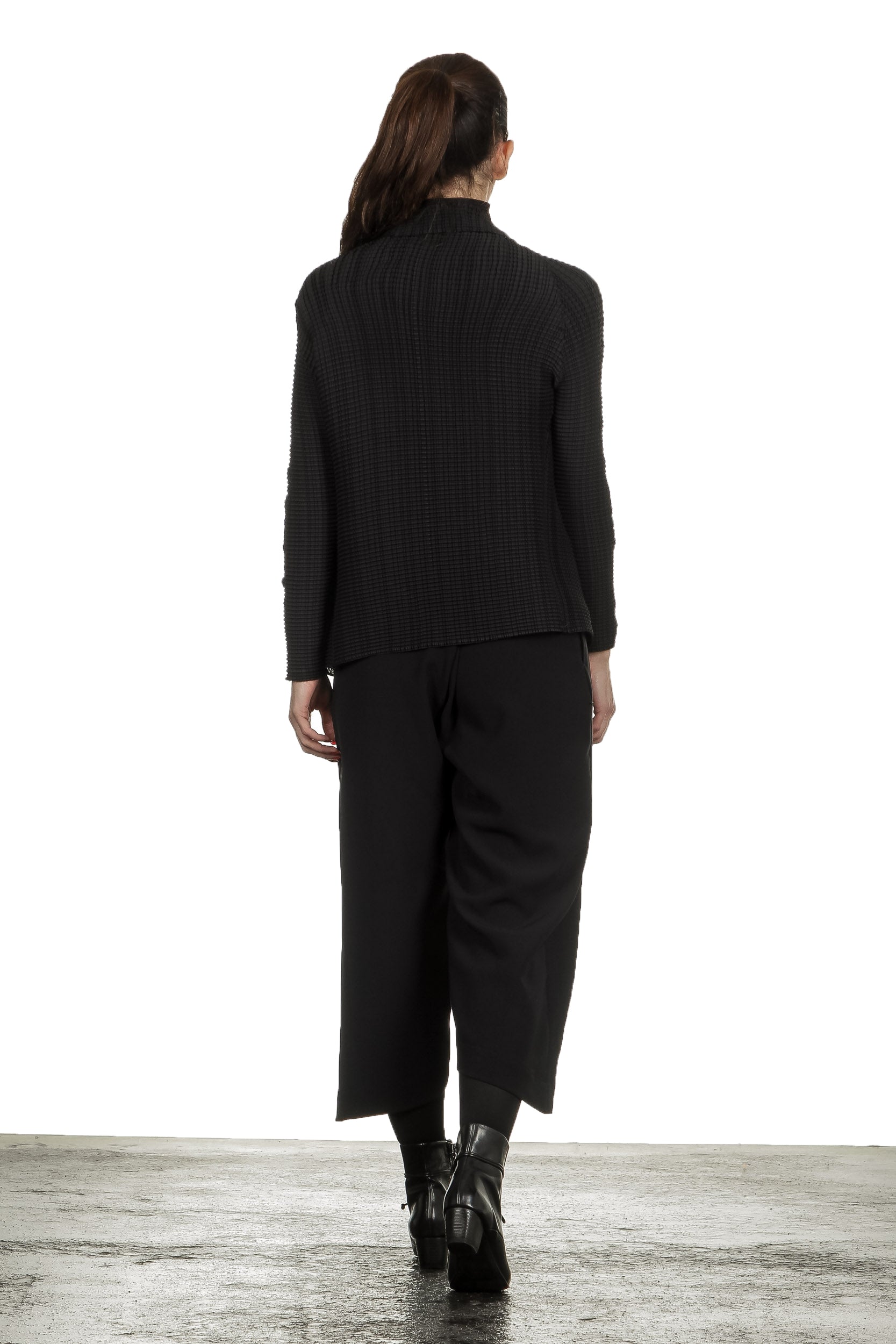 Issey Miyake Plissee Cardigan schwarz