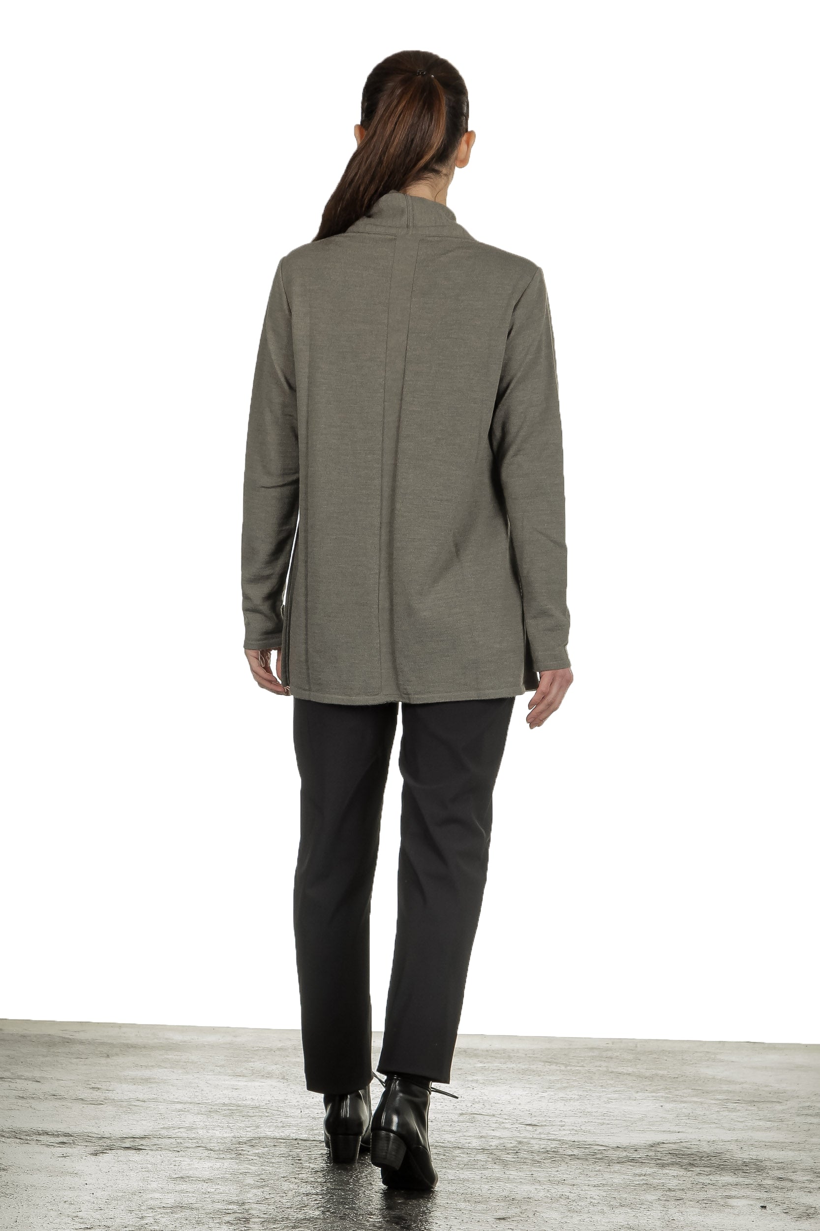 Yukai Damen Pullover A-Linie olive