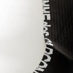 Comme Des Garçons Socken mit Logo-Print schwarz