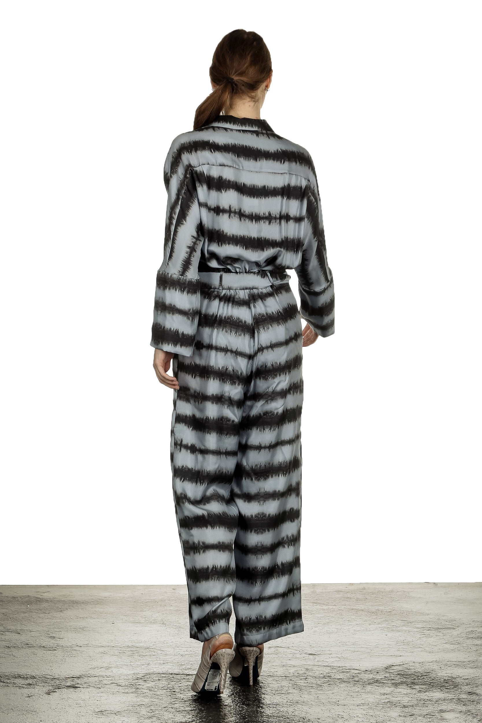 813 Ottotredici Damen Overall mit Print aus Seide mehrfarbig