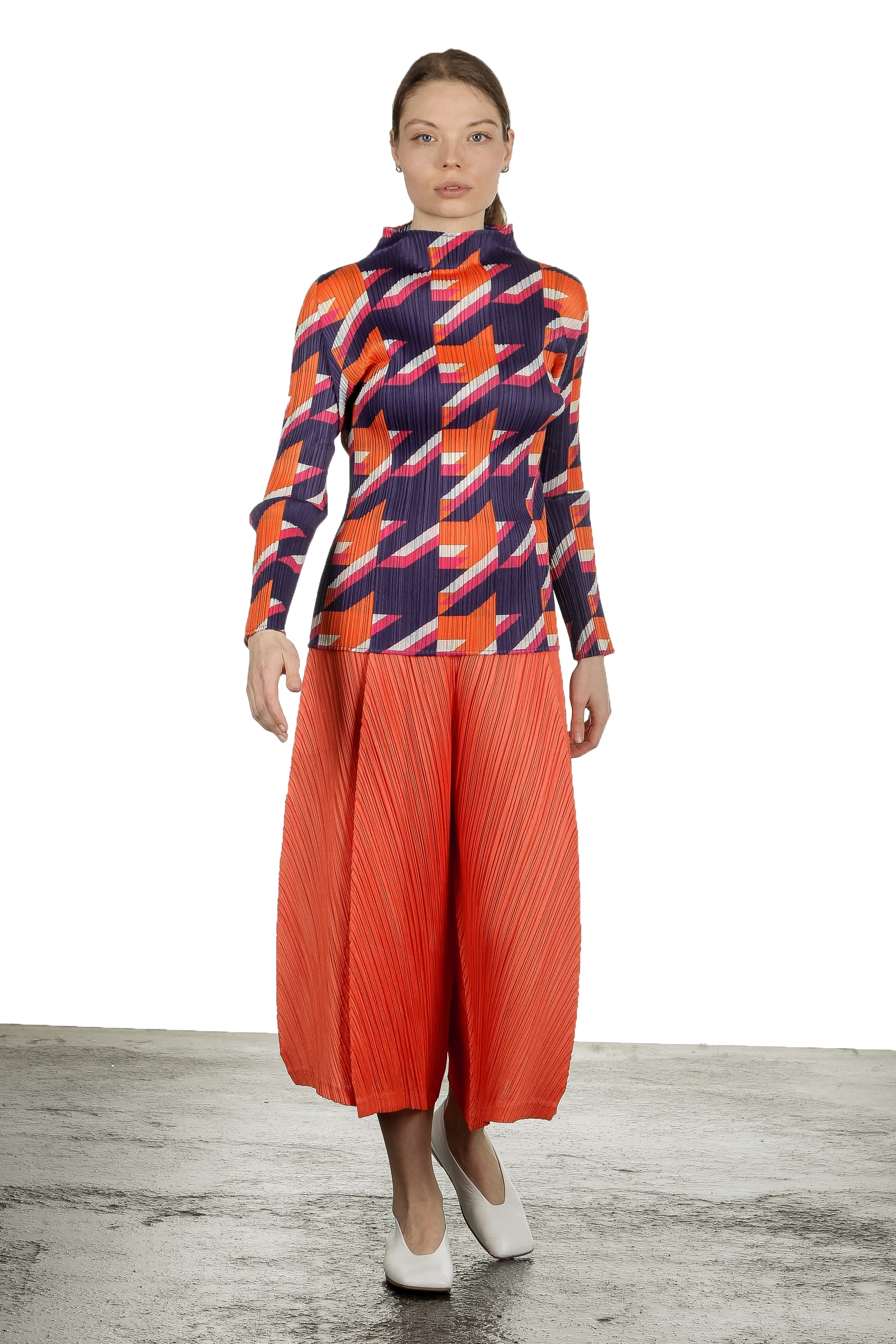 Pleats Please Issey Miyake Plissee Longsleeve Shirt mit Print