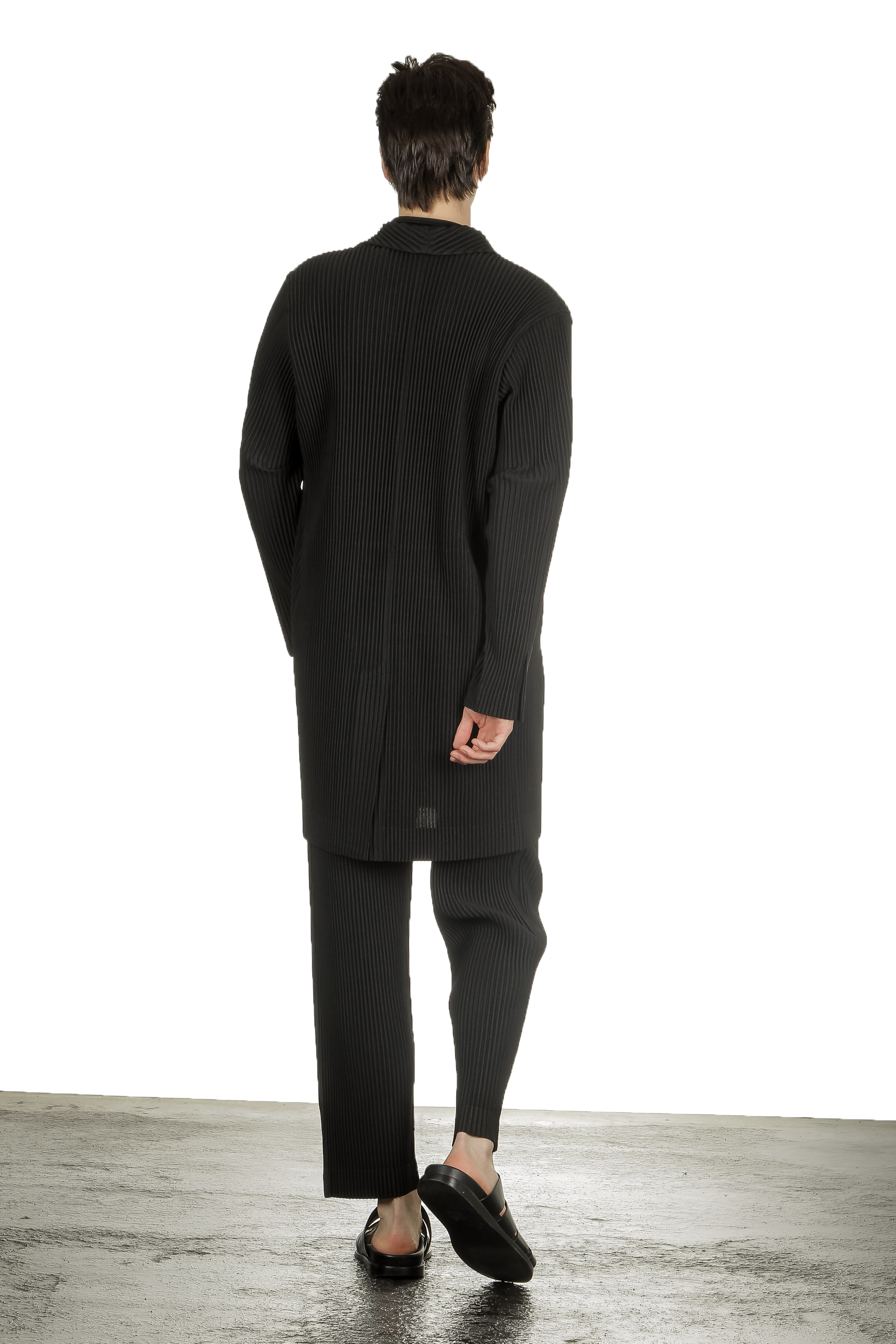 Homme Plissé Issey Miyake Herren Mantel schwarz