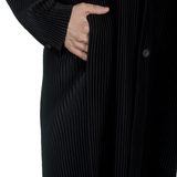 Homme Plissé Issey Miyake Herren Mantel schwarz