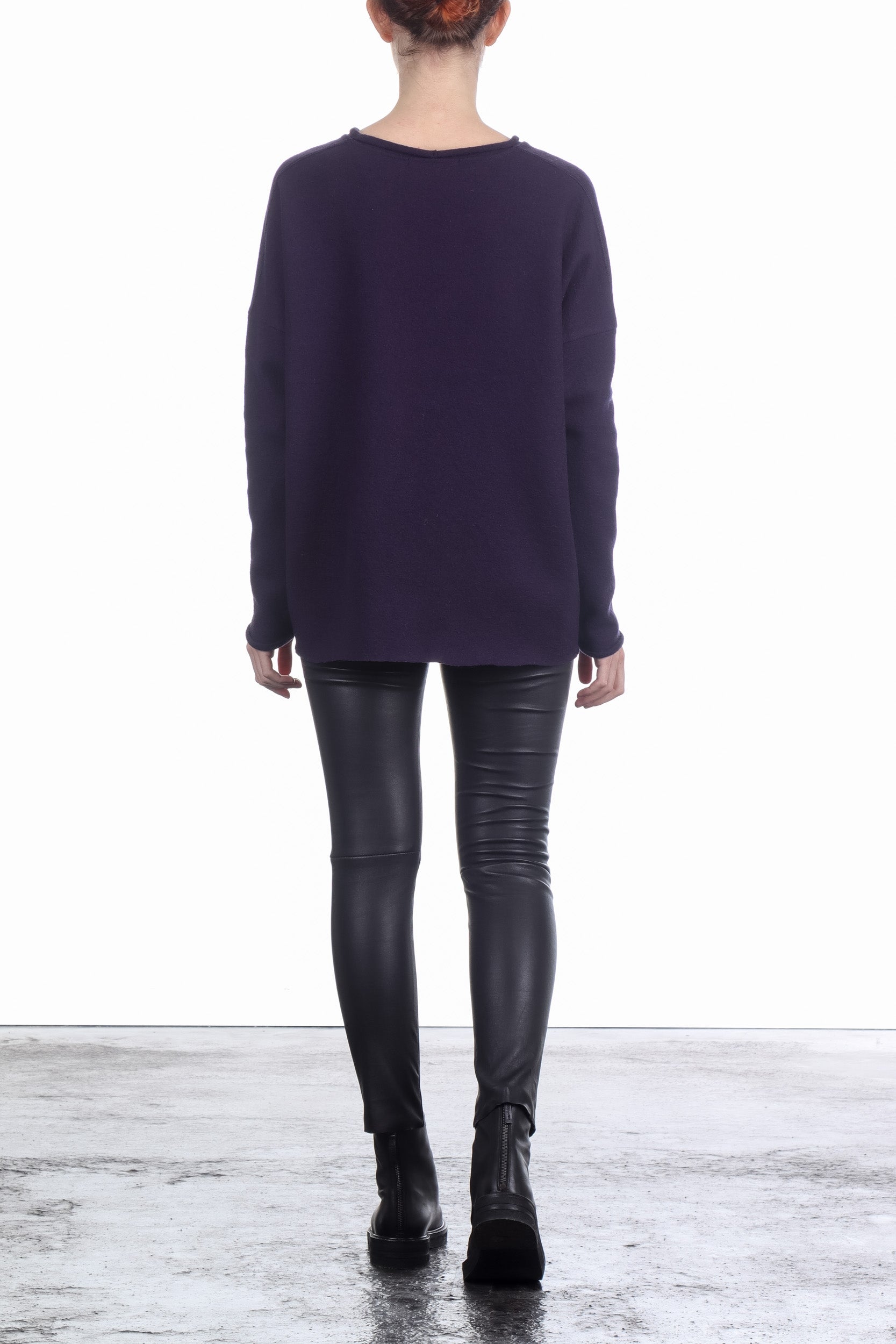 Katharina Hovman Damen V-Pullover oversized grape