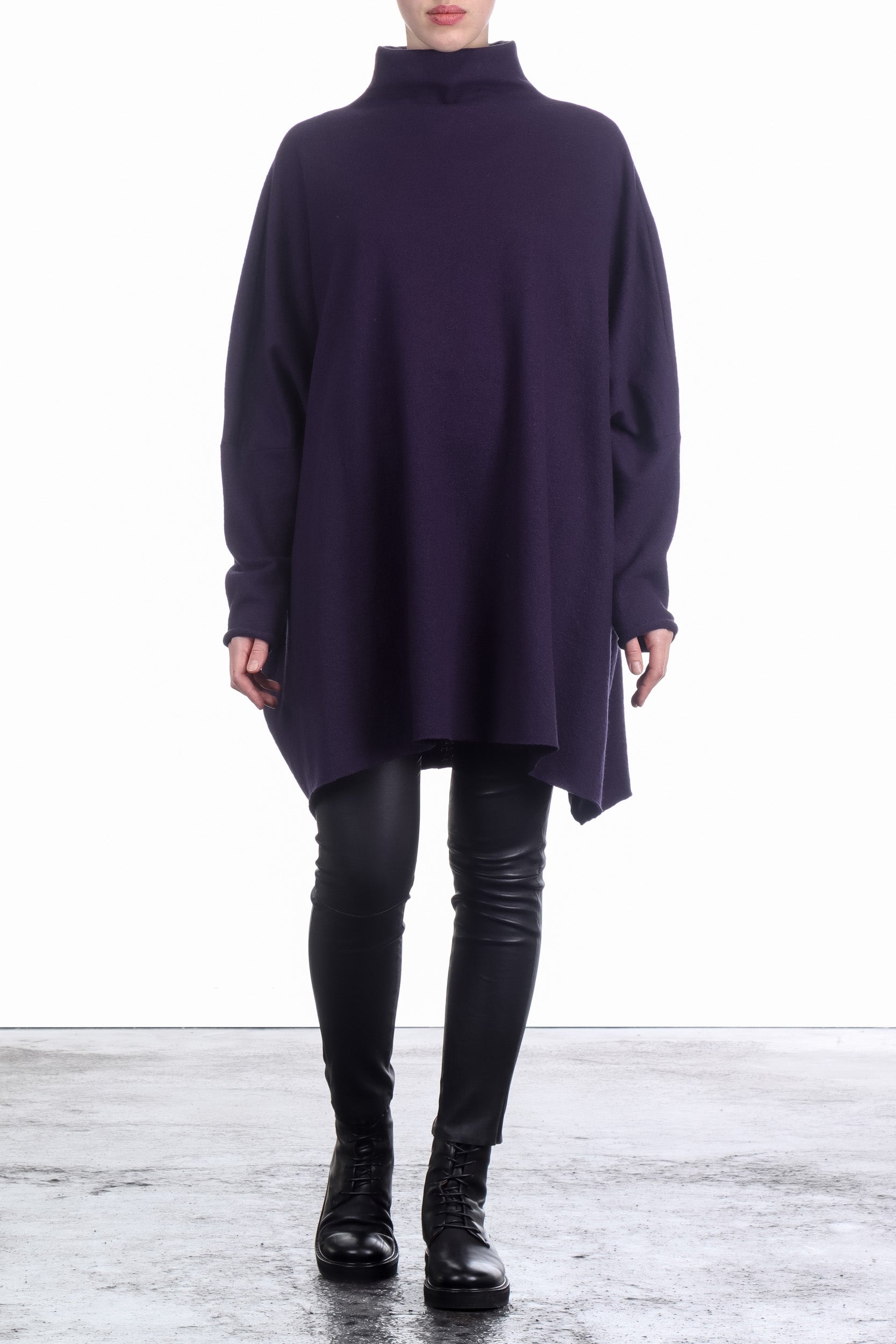 Katharina Hovman Damen Rollkragenpullover oversized grape