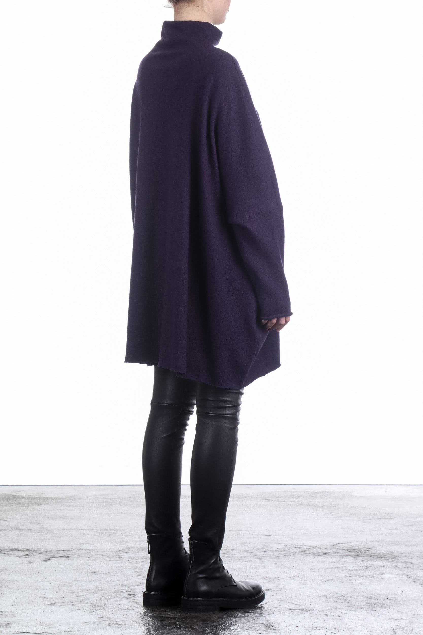 Katharina Hovman Damen Rollkragenpullover oversized grape