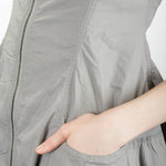 Rundholz Dip Damen Kleid mit ausgestelltem Rock grau