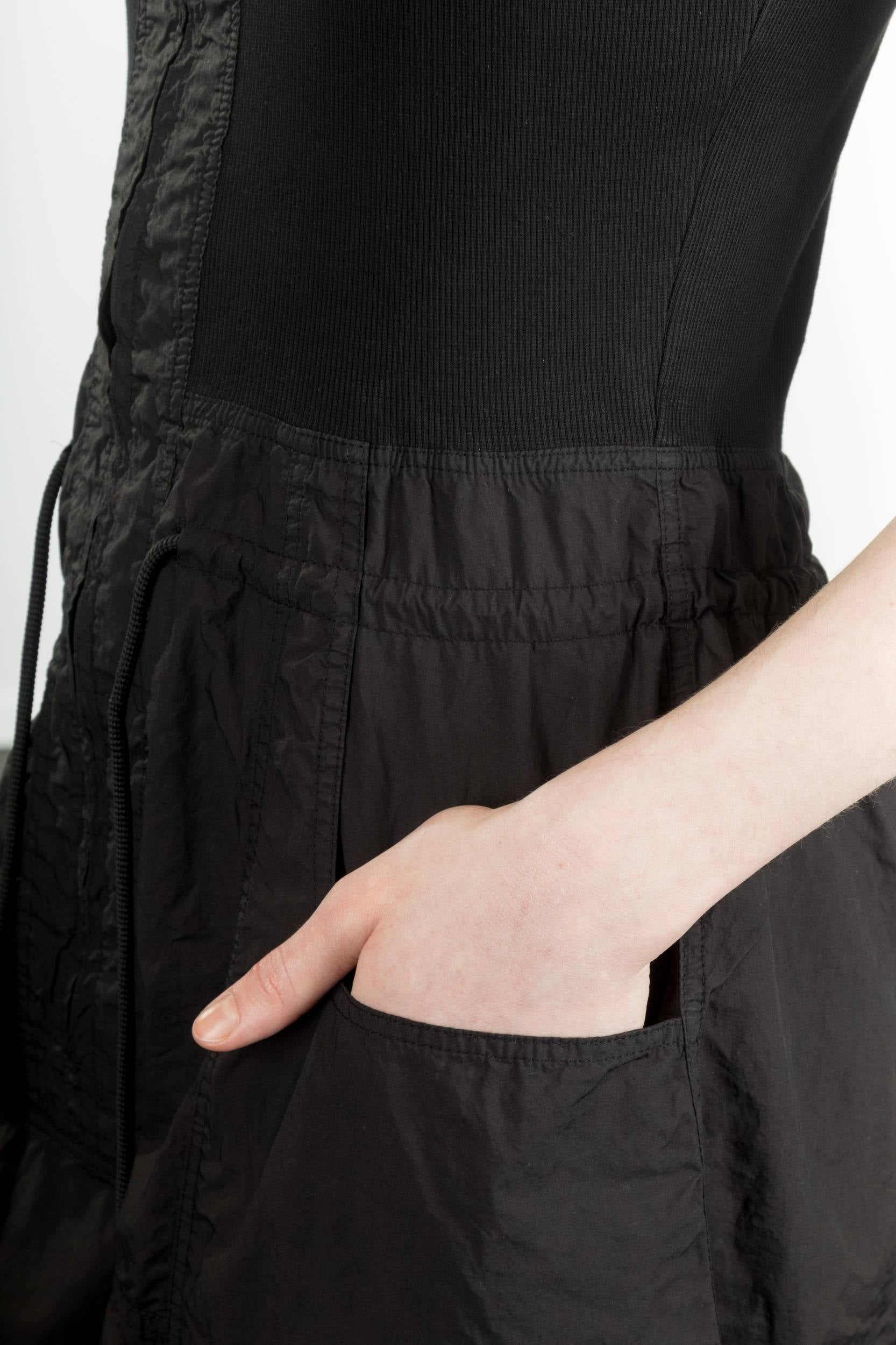 Rundholz Dip Damen Midikleid mit Ballonrock schwarz