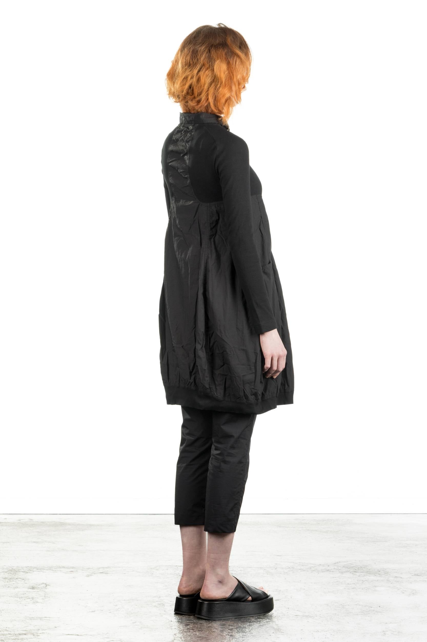 Rundholz DIP Damen tulpiger Mantel kurz schwarz