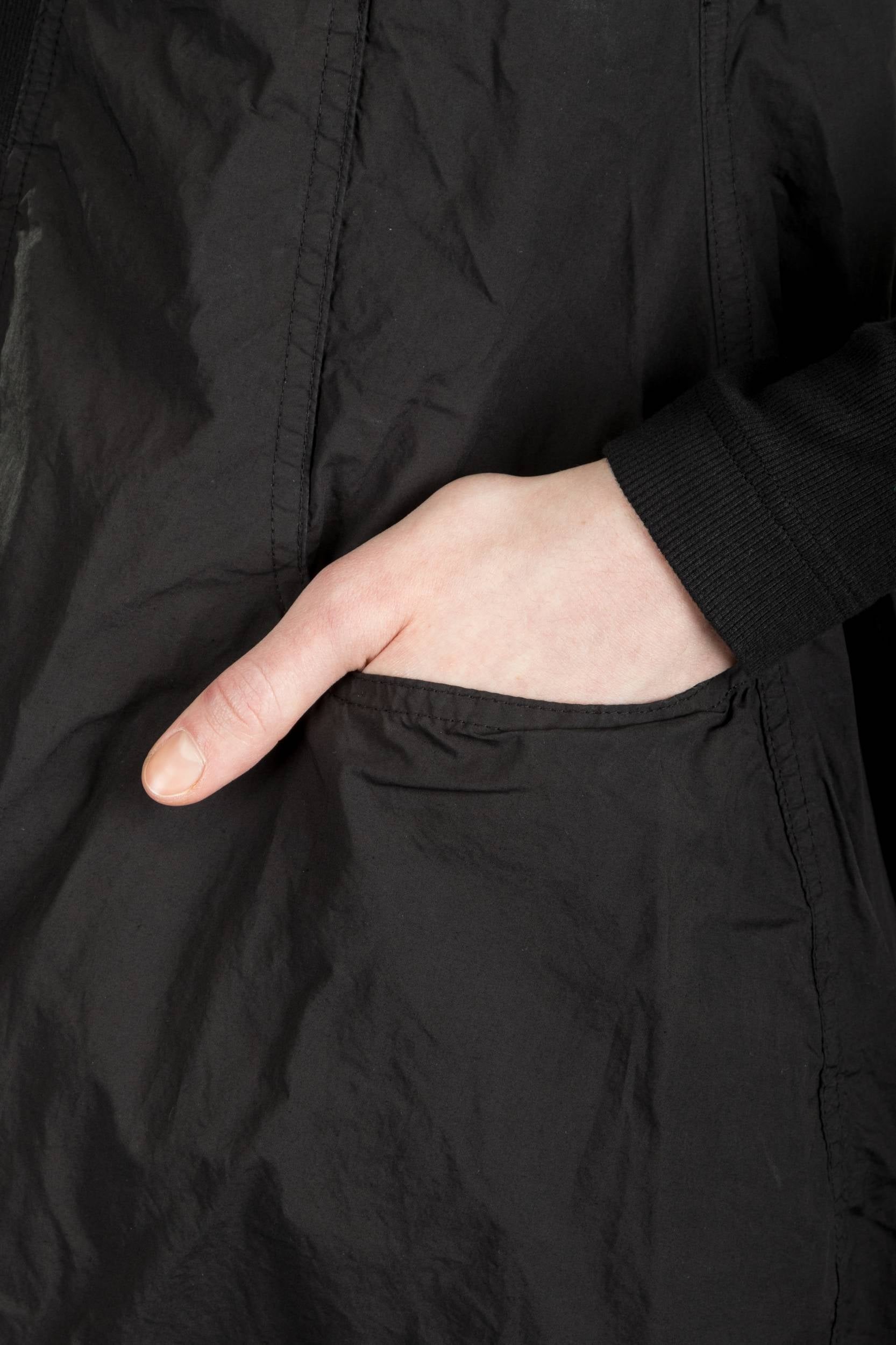Rundholz DIP Damen tulpiger Mantel kurz schwarz