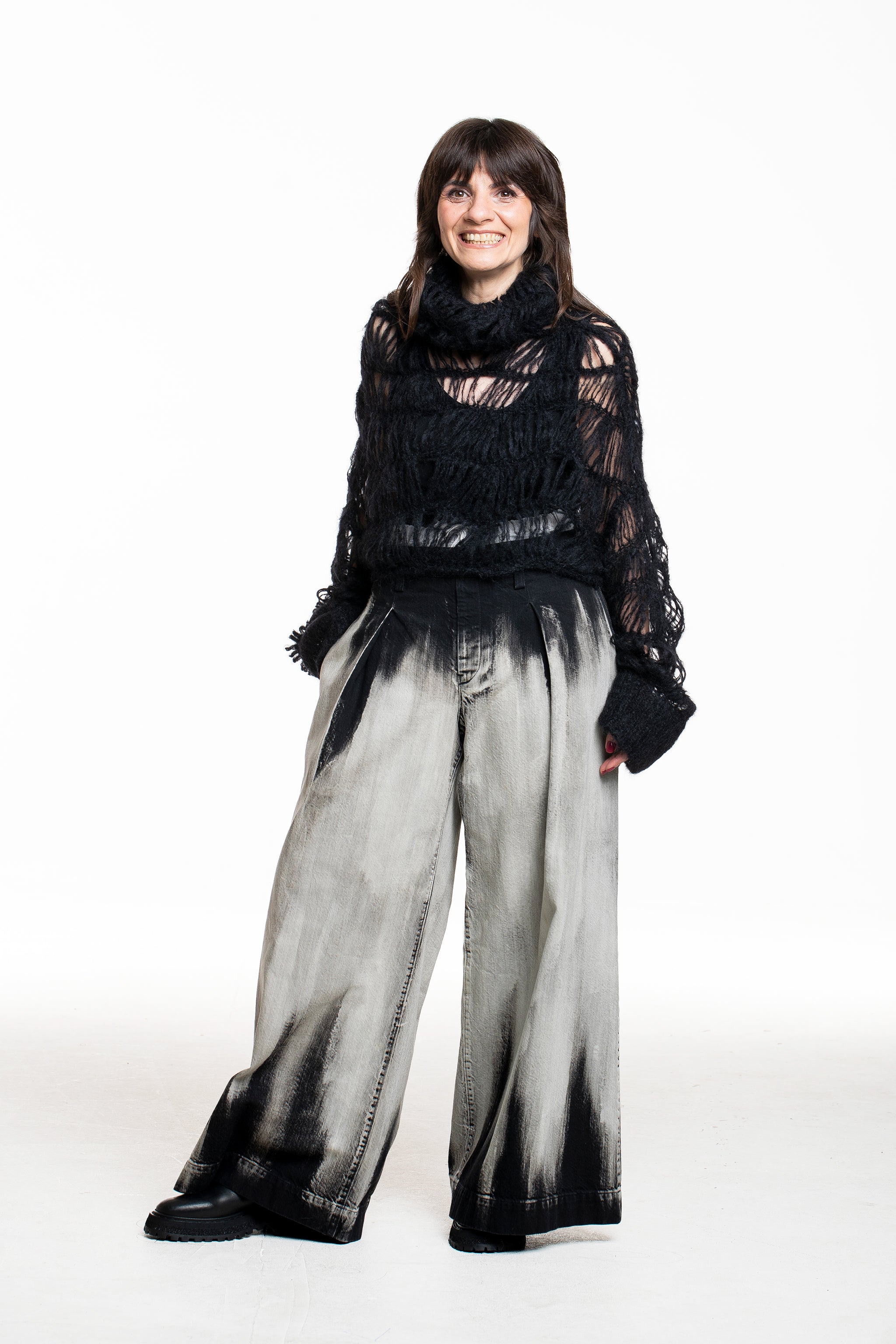 Yohji Yamamoto Strick‑Top hochgeschlossen schwarz – Detail Rippstruktur