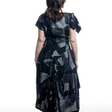 Y's Yamamoto Kleid – Rückansicht, asymmetrisch