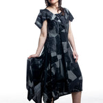 Y's Yamamoto Kleid – Bewegung im Stoff